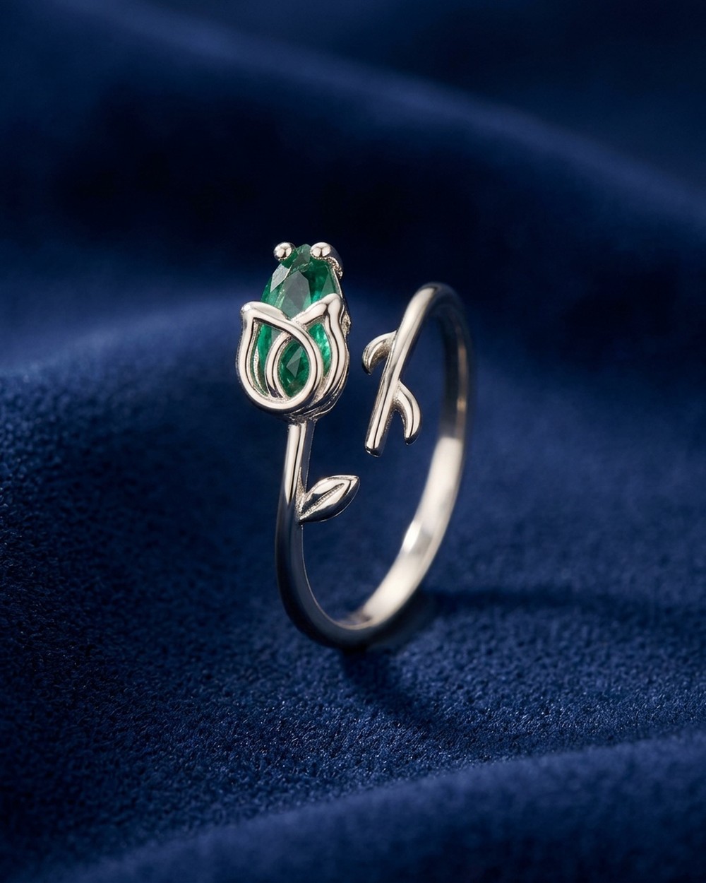 Silver Green Rosebud Ring